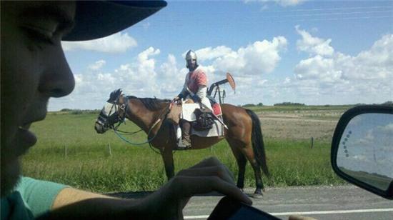 dung co hieu nhung con nguoi "kho hieu" hinh anh 4