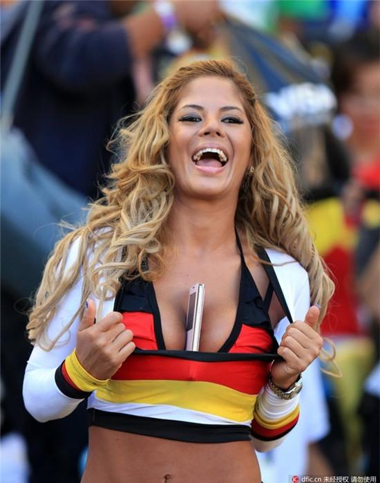 nhung co gai xinh dep 