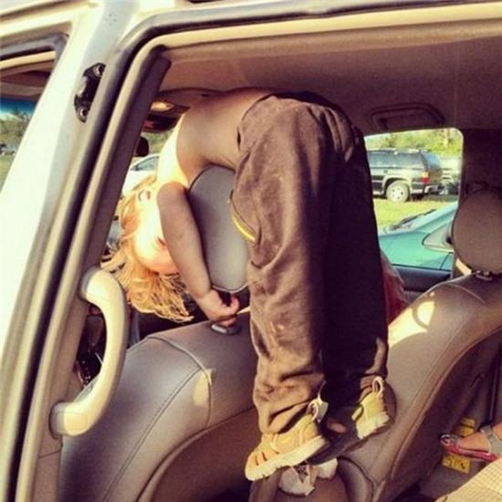 nhung hinh anh "sieu quay" cua tre con hinh anh 11