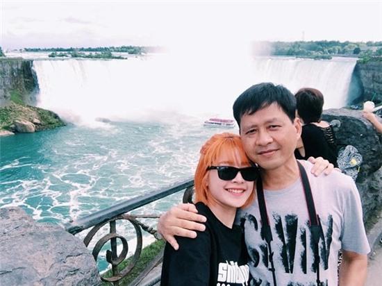 Khoanh khac ngot ngao ben cha cua dan hot teen Viet hinh anh 3