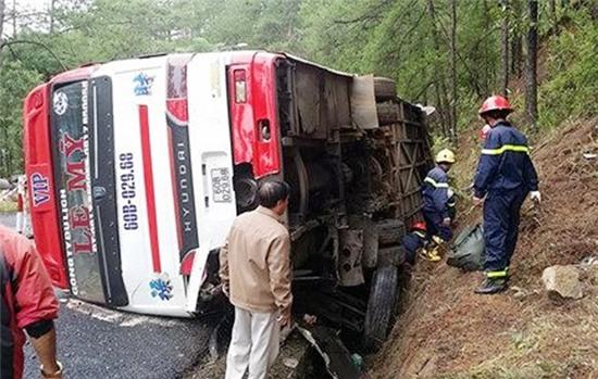 Hien truong tai nan tham khoc, 8 nguoi chet tren deo Prenn hinh anh 3