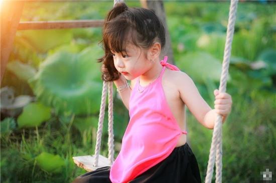 bộ ảnh, em bé, Na My, đốn tim cư dân mạng, sen, trong trẻo, Gia Lâm