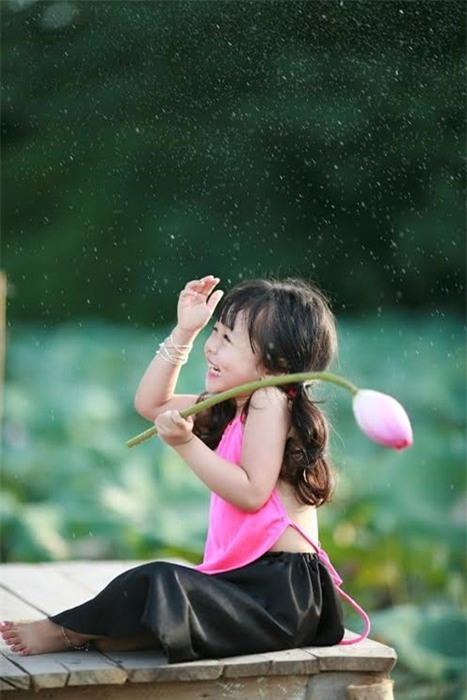 bộ ảnh, em bé, Na My, đốn tim cư dân mạng, sen, trong trẻo, Gia Lâm