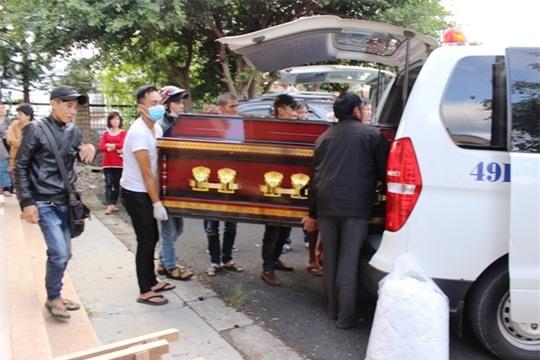 Tai nạn thảm khốc trên đèo Prenn: Đưa thi thể các nạn nhân về quê