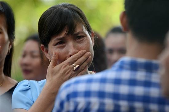 Hinh anh xuc dong trong dam tang phi cong Tran Quang Khai hinh anh 12