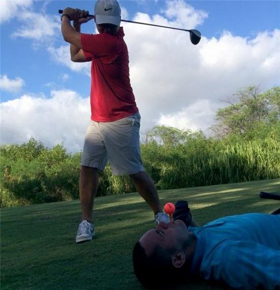 nhung chang trai "cung hon qua trung" hinh anh 6