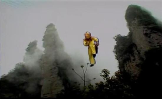 du-lich-thinh-kinh-nhu-ton-ngo-khong-trong-tay-du-ky-7