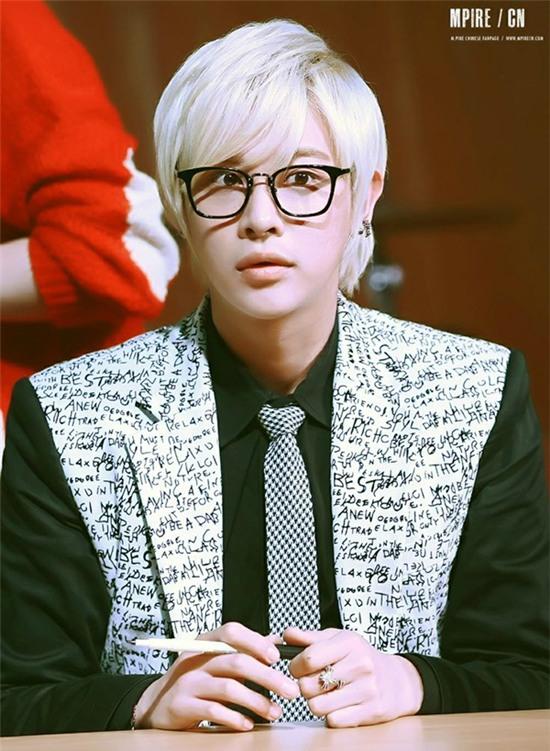 Những ngôi sao con nhà nòi: Người vượt qua cái bóng của cha mẹ, kẻ be bét vì scandal - Ảnh 9.