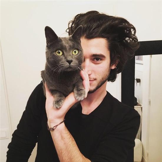 Trao luu trai dep tao dang ben meo noi tieng mang hinh anh 5