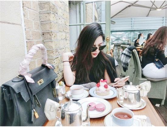 Ai muốn khóc vì ghen tị, hãy follow Hội con nhà giàu Việt Nam trên Instagram! - Ảnh 22.