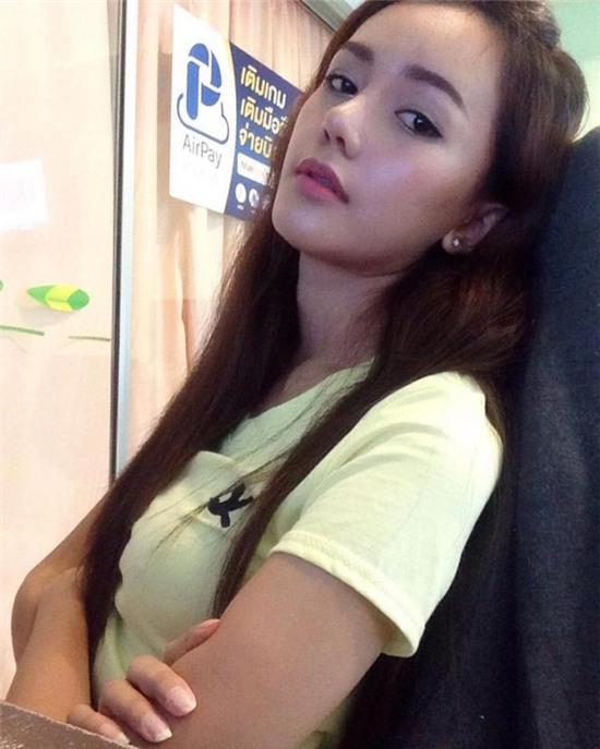 9x Thái từng bị nhận xét là xúc phạm người nhìn, và cuộc lột xác ngoạn mục sau PTTM - Ảnh 8.