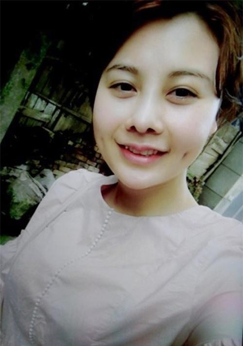 Chân dung má mì ‘hot girl’ cầm đầu đường dây mại dâm nghìn USD - Ảnh 1