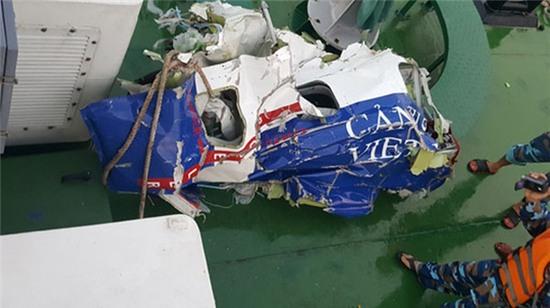 Phát hiện thấy thi thể thứ hai tại khu vực tìm kiếm CASA-212 gặp nạn - Ảnh 1.