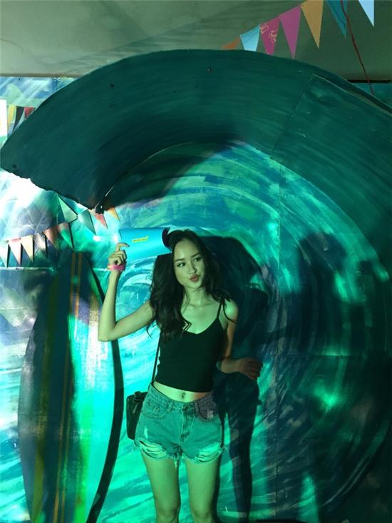 Mỗi dịp có pool party, con gái Hà Nội lại sexy hết sức! - Ảnh 8.