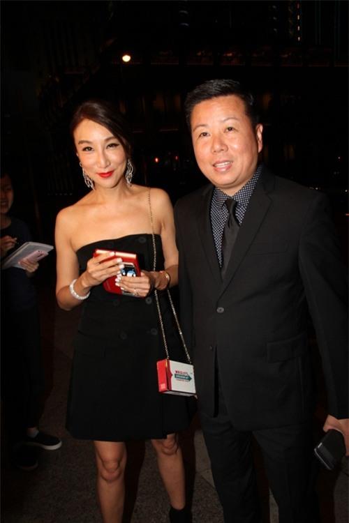 tù tủ kỳ khoe trang súc 64 triẹu usd di du tiẹc cung chòng tỷ phú - 9