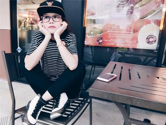 Xem lại ảnh street style để thấy An Nguy đã uốn mình vì The Face ra sao - Ảnh 1.