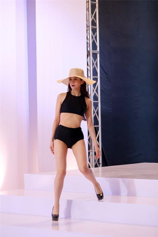 Xem lại ảnh street style để thấy An Nguy đã uốn mình vì The Face ra sao - Ảnh 18.