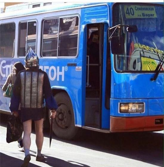 nhung hinh anh "ba dao"... cuc ky sang tao hinh anh 2