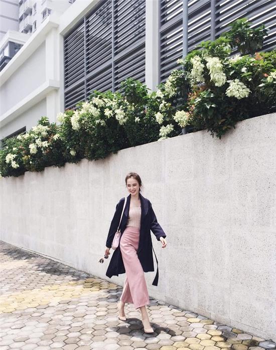 Cả dàn sao Việt có mỗi Angela Phương Trinh đủ khả năng chịu nóng như sao Hollywood - Ảnh 1.