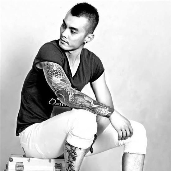 Chân dung em ruột ít người biết đến của Ưng Hoàng Phúc - Ảnh 9.