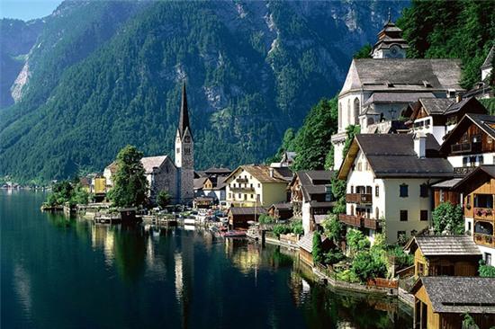 ba-thi-tran-khong-the-bo-lo-trong-hanh-trinh-chau-au