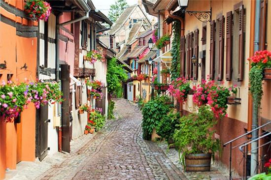 ba-thi-tran-khong-the-bo-lo-trong-hanh-trinh-chau-au-3