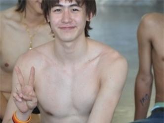 Thân hình quá khứ - hiện tại của những mỹ nam Hàn này sẽ khiến bạn tin vào sự kỳ diệu của tập luyện - Ảnh 22.