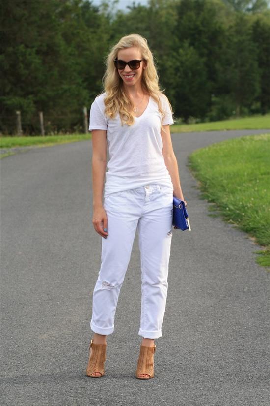 9 cong thuc phoi do co ban voi ao thun trang hinh anh 5