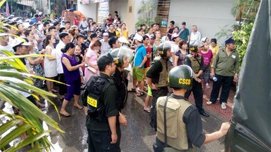 chốn ăn chơi bậc nhất đất Cảng, quán karaoke Ruby, 'bàn tay sạch'