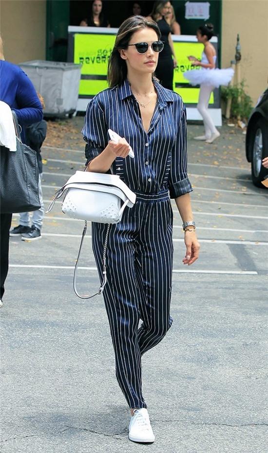 Xu huong dien do ngu duoc sao Hollywood lang xe hinh anh 8