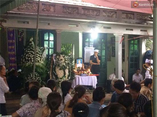 Gia đình nữ sinh bị tài xế sát hại: Chỉ còn 4 ngày nữa là cháu nhận bằng đại học rồi, ai ngờ... - Ảnh 2.