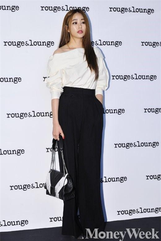 ‘Nu hoang Seon Duk’ lo dau goi cu lac hinh anh 7