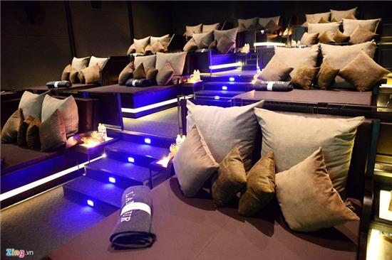 Can canh rap chieu phim giuong nam dau tien tai Viet Nam hinh anh 2