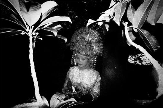 Cuoc song khac biet o xa hoi mau he lon nhat the gioi hinh anh 2