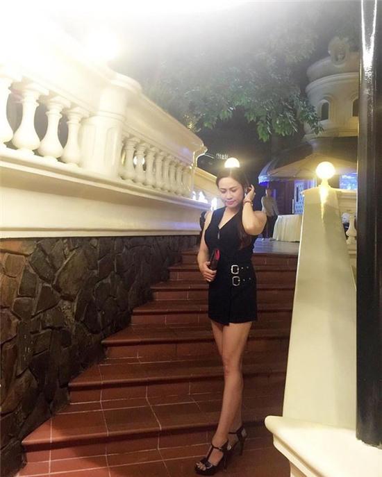 Hot girl Thúy Vi: Mẹ nghỉ làm, sống bằng tiền con gái lo - Ảnh 6.