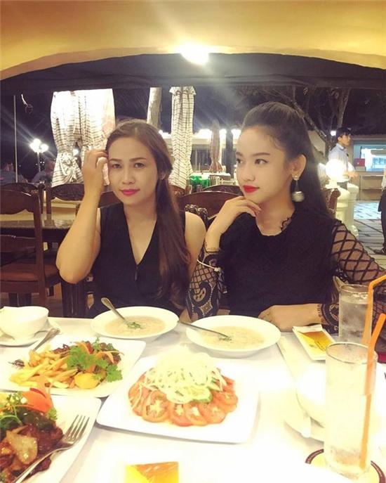 Hot girl Thúy Vi: Mẹ nghỉ làm, sống bằng tiền con gái lo - Ảnh 7.