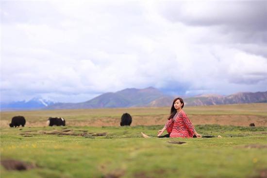 Tập Yoga tại tất cả mọi nơi mình đi qua - cô gái người Việt này đang truyền cảm hứng cho rất nhiều người! - Ảnh 14.