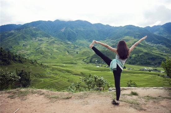 Tập Yoga tại tất cả mọi nơi mình đi qua - cô gái người Việt này đang truyền cảm hứng cho rất nhiều người! - Ảnh 16.