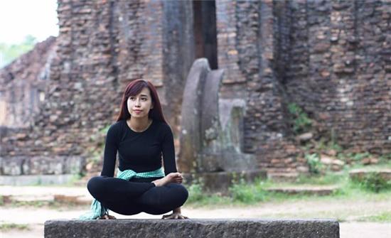 Tập Yoga tại tất cả mọi nơi mình đi qua - cô gái người Việt này đang truyền cảm hứng cho rất nhiều người! - Ảnh 27.