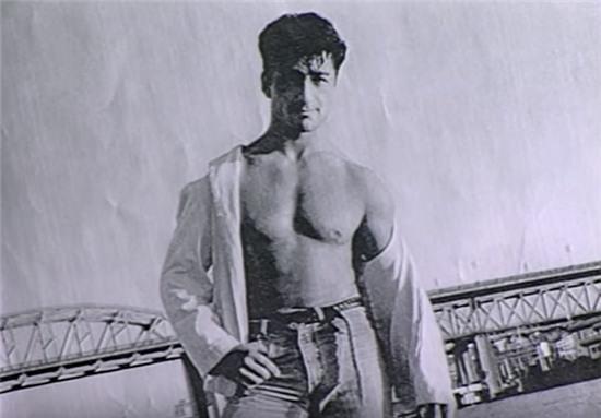 Chiec rang khon lan ra ke dot xac nu nguoi mau nghiep du hinh anh 9