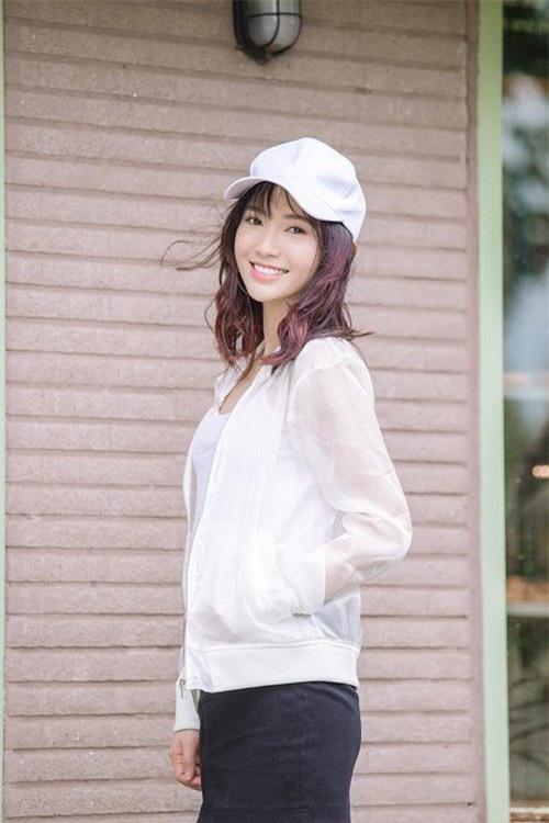 Cô nàng có phong cách trẻ trung, năng động