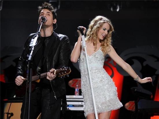 Gu thoi trang cua Taylor Swift thay doi khi co ban trai moi hinh anh 2