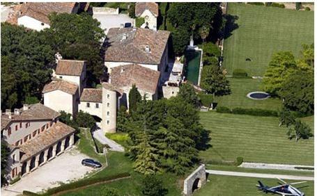 Hôn lễ của Brad Pitt và Angelina Jolie sẽ diễn ra tại một lâu đài cổ-6