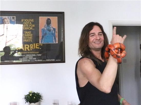 tiem noc doc ran suot 30 nam de tre khoe lau hon hinh anh 9