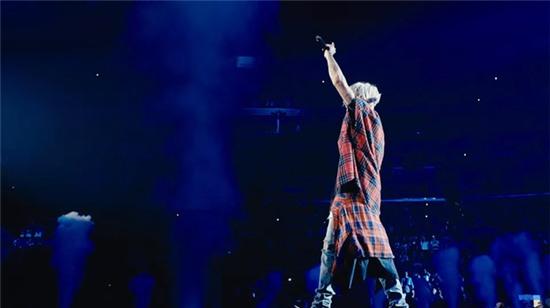 Justin Bieber: Tấm áo choàng danh tiếng trở nên quá khổ với trái tim không điểm tựa - Ảnh 2.