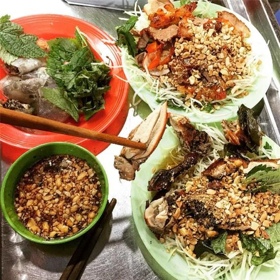 Ăn vặt ở Hà Nội mà bỏ qua 3 combo thần thánh này thì... chán hẳn! - Ảnh 14.