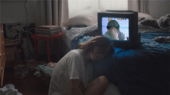 Clip lấy nước mắt: Bạn sẽ ra sao khi người yêu bỗng nhiên không còn trên đời nữa? - Ảnh 3.