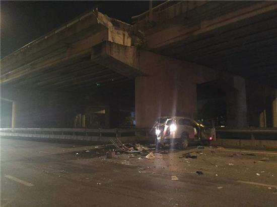 đường vành đai 3, ô tô rơi, đường trên cao, góc cụt đường trên cao, ô tô rơi từ đường trên cao