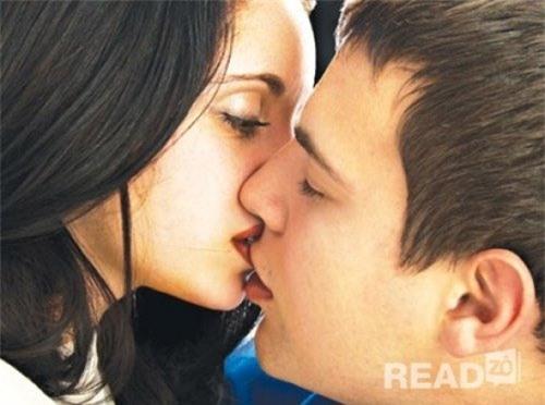 giai ma 7 kieu hon nong bong trong tinh yeu hinh anh 2