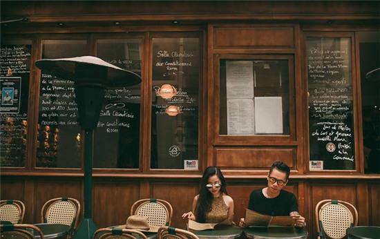 Bộ ảnh long lanh của cặp đôi Hà Thành vô cùng chịu chơi khi Nắm tay em đi khắp... châu Âu - Ảnh 5.